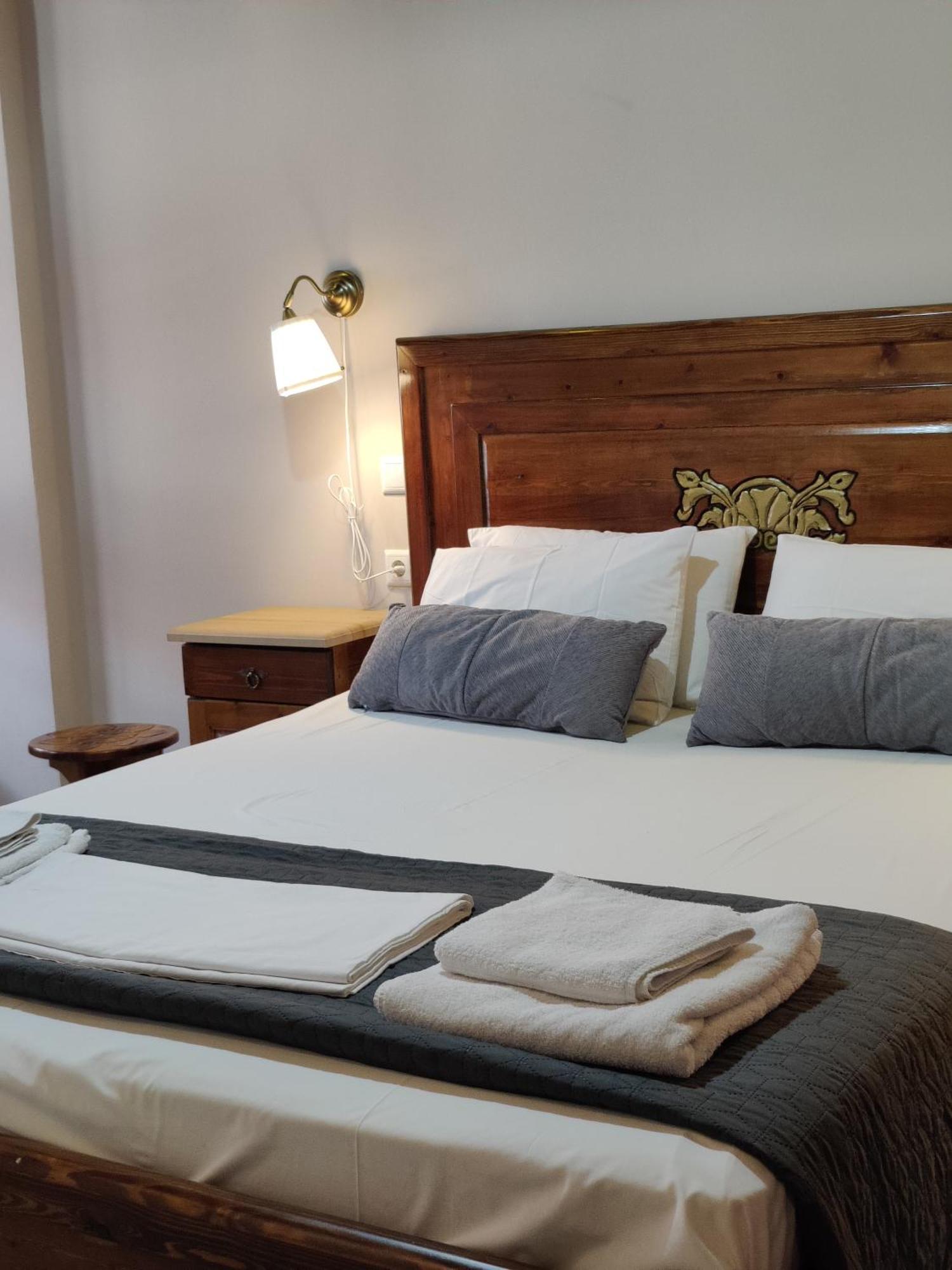 Guesthouse Theodorou Elati  Ngoại thất bức ảnh